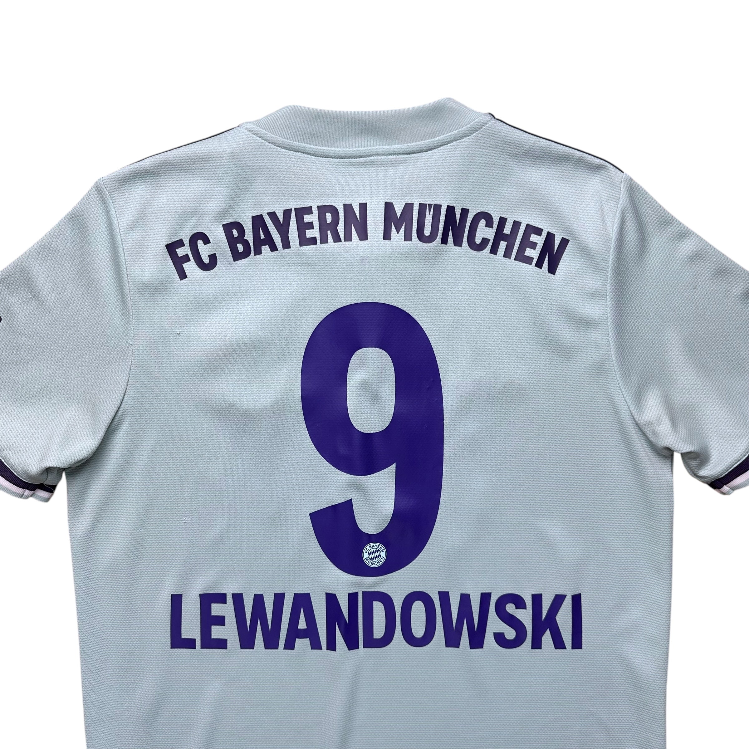 Bayern Munich 2018-19 Away Shirt (M) Lewandowski #9